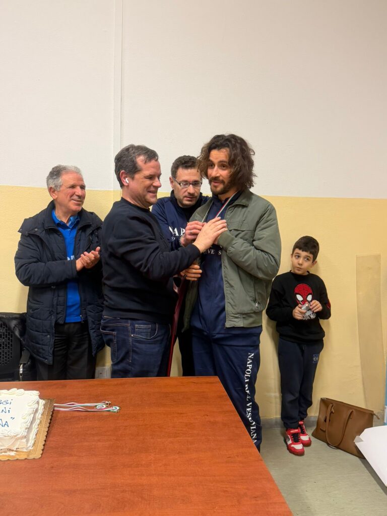 Consegna medaglia atleta Real Vesuviana